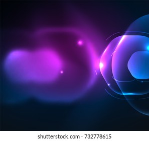 Unscharfe, transparente Hexagons auf dunklem, abstraktem Hintergrund. Hightech-Hintergrund für moderne Unternehmen oder Technologien oder Präsentationen