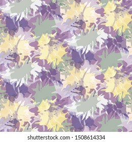 Blurry shibori tie dye abstract splash background. Seamless pattern on bleached resist white. Spring lilac pastel for irregular dip dyed batik textile. Variegated pale textured trendy fashion swatch.