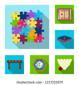Board game flat icons in set collection for design. Game and entertainment vector symbol stock web illustration.