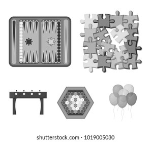 Board game monochrome icons in set collection for design. Game and entertainment vector symbol stock web illustration.