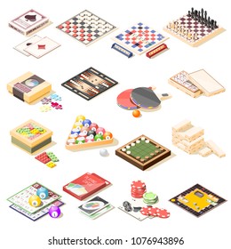 Board games isometric icons set of checkers chess playing cards roulette tennis bingo billiard puzzles vector illustration