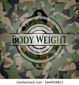 Emblema de camo de peso corporal. Ilustración vectorial. Detallado.