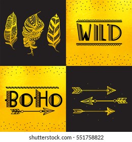 Tarjeta de estilo Boho, afiche, pancarta o diseño de volante con letras dibujadas a mano, plumas étnicas y flechas doradas.