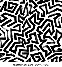 Bold lines irregular maze seamless pattern. Abstract geometric background with black brush strokes. Vector triangular lines with scrapes. Hand drawn grunge black paint background. Irregular labyrinth.