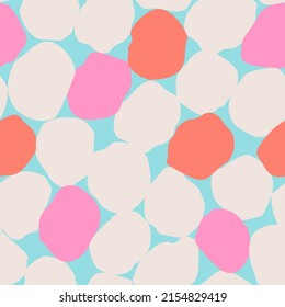 Bold polka dot seamless pattern. Big hand drawn dots, blobs, spots, blots, circles texture background. Abstract art illustration for cute wrapping paper, textile, fabric, wallpaper, repeating design