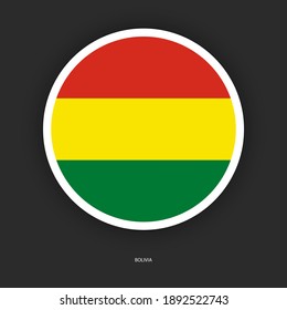 Bandera del botón de Bolivia sobre fondo gris oscuro. Bandera circular de Bolivia aislada en un fondo apenas oscuro.
