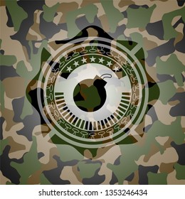 bomb icon inside camo texture