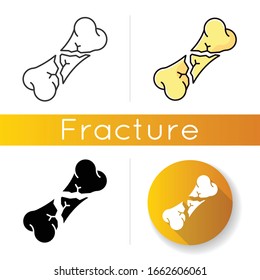 Icono de fractura ósea. Fractura segmental reducida. Accidente. Lastima la parte del cuerpo. Tratamiento de trauma. Salud. Condición médica. Estilos de color lineal negro y RGB. Ilustraciones vectoriales aisladas