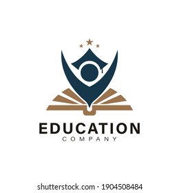 19,586 Student and teacher logo Images, Stock Photos & Vectors ...