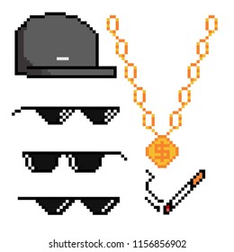 Босс или гангстер пиксельные солнцезащитные очки, золотая цепочка, колпачок и сигареты. Атрибуты. Векторная иллюстрация.