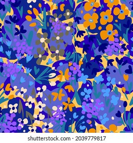 Botanical background. Summer floral seamless pattern,