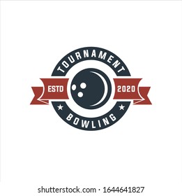 Bowling vector logotype, emblem and badge. Club gaming play, skittle and strike illustration. Template for bowling club, tournament, champion, challenge, Bowling vintage logo. 