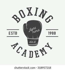 Logotipo de boxe e artes marciais, emblema ou etiqueta em estilo vintage. Ilustração vetorial