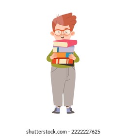 Boy First Grader in Brille stehend mit Pile of Books Vector Illustration