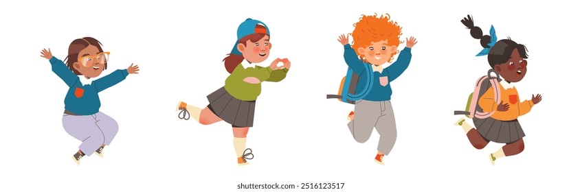 Niño y niña de primer grado con mochila animando y divirtiéndose conjunto de Ilustración vectorial