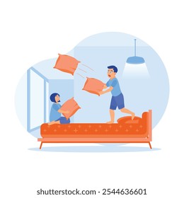 Menino e menina brincando com travesseiros na cama. Irmãos brincam juntos. Conceito de atividade de estilo de vida familiar. Ilustração de vetor plano.