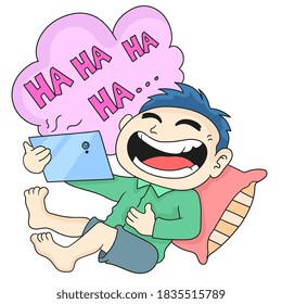 Junge lachte, als er vom Smartphone aus sah. Zeichentrickaufkleber Emoticon
