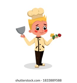 Boy Professional Chef Figur Holding Plate mit Gemüse, Cute Kid in Uniform und Hat Kochen Geschmackvolle Disc Cartoon Stil Vektorgrafik.