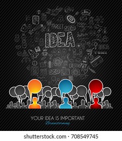 Brainstorming imagem conceitual com desenho à mão negócio rabiscar fundo e elementos infográficos.