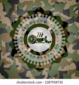 breakfast  icon on camo texture