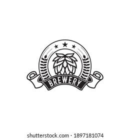 Concepto de diseño del logo de la cervecería. Logo de la insignia universal de la cerveza Craft