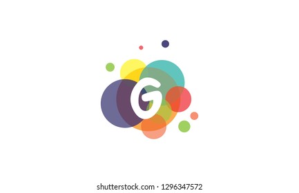 Bright and colorful image of the letter G, against the background of multicolored circles.