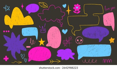 Bolha de fala brilhante crayon definido no escuro bg - caixas de bate-papo desenhadas à mão vibrantes com marcas texturizadas. Formas de diálogo colorido com estrelas, corações, flores e rabiscos para mensagem, conversa em mídia social