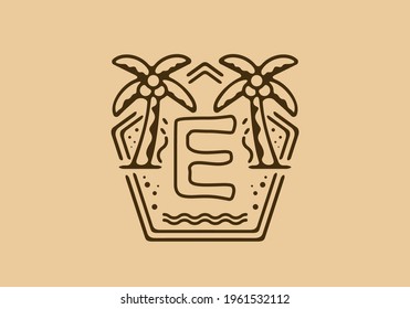 Bright and dark brown color of E initial name in beach theme frame design