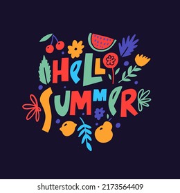 Hola verano. Leyenda de tipografía moderna dibujada a mano. Tipo de letra colorida y signos de fruta establecidos. Arte de doodle vectorial.
