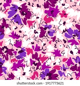 Bright floral seamless pattern. Outline contour lines forming stylized blooming daisy flowers. Simple geometric shapes as curved lines and brush strokes. Sketch drawing. Flowers all over print.