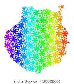 Collage de gradiente brillante del mapa de Gran Canaria diseñado para anuncios de Año Nuevo. El mosaico cartográfico de Gran Canaria está diseñado con elementos de nieve brillantes. Diseñado para anuncios de invierno.