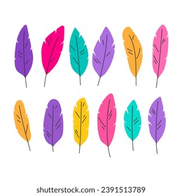 Las plumas brillantes dibujadas a mano. Conjunto de elementos decorativos para el carnaval, Mardi Gras, festival brasileño. Ilustración del vector plano aislada en un fondo blanco.