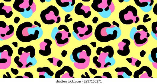 Bright leopard pattern, animal print, vector seamless pattern in the style of doodles, hand drawn