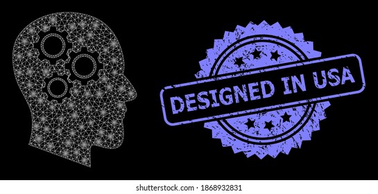 Engranajes cerebrales de redes de malla brillante con focos de luz, y Diseñados en Estados Unidos imitación de sellos rosetados. Constelación vectorial iluminada creada a partir del icono de los engranajes cerebrales.