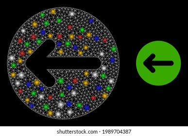 La red de malla brillante hacia la izquierda con puntos de luz vibrantes. Malla vectorial de constelación creada a partir del símbolo de dirección izquierdo. Máscara de armazón parqueada dirección izquierda, sobre un fondo negro.