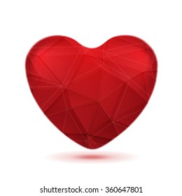 Hellrotes polygonales Herz auf weißem Hintergrund. Valentinstag-Grafik-Design der Vektortechnologie