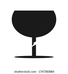 diseño de vidrio roto con estilo plano. marcas de productos frágiles en el embalaje. mercancías frágiles