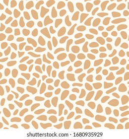 Brown on white pebbles repeat seamless pattern background. spots of various shapes pattern. stones-like pattern. jaguar-like pattern