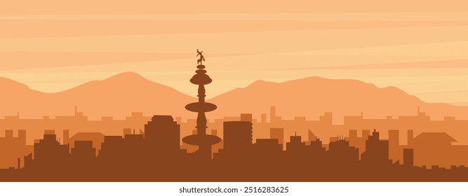 Braunes Panorama-Poster der Skyline der Stadt mit nebeligen Hintergrundgebäuden, Sonnenaufgang, Wolken und Bergen von LIMA, PERU