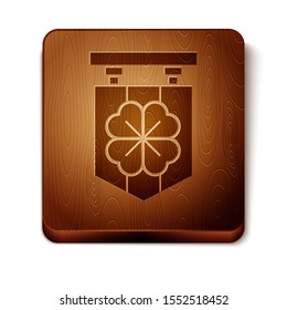 Brown Street signboard with four leaf clover icon isolated on white background. Suitable for advertisements bar, cafe, pub. Wooden square button. Vector Illustration
