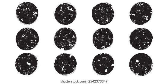 Escova círculo de tinta preta, tinta redonda chinesa blob, mancha de textura grunge, quadro áspero, giz de cera desenhado, ponto de giz de cera isolado no fundo branco. Ilustração de vetor de carvão