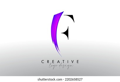 Diseño del logotipo de la letra de pincel F con pincel de pintura artística creativa y vector de aspecto moderno. F diseño de icono de letra con fuente serif y pincel morado.