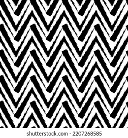 Brush strokes horizontal zigzag stripes print. Freehand chevron lines seamless pattern. Hand drawn background. Simple classic geometric ornament. Trendy grunge design. Vector abstract geo wallpaper