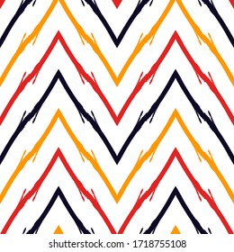 Brush strokes seamless pattern. Freehand horizontal zigzag stripes print. Repeated chevron lines background. Simple classic geometric ornament. Trendy grunge design. Vector abstract modern wallpaper