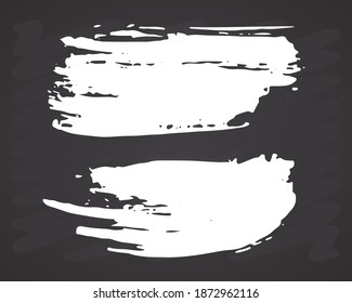 Pinceles de pincel Establecer la ilustración del vector de textura grunge dibujada a mano en el fondo de la pizarra.