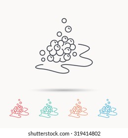 Bubbles icon. Foam for bathing sign. Washing or shampoo symbol. Linear icons on white background. Vector