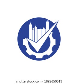 Design-Vorlage für das Design des Wartungs-Logos. Zahnräder mit Wolkenkratzer und überprüfen Sie Symbol Logo-Illustration Design.