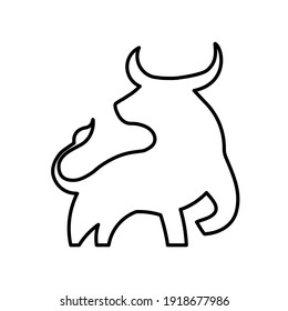 Bull linear icon in black. Creative bull outline symbol. Isolated contour sign on white background . Butting bull illustration. For mobile, web, app, ui, ux. Vector EPS 10