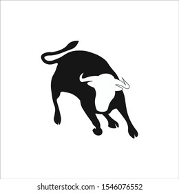 Bull Logo Design Vector Isolated on wite Background