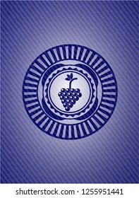 bunch of grapes icon inside jean background
